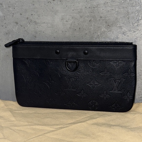 Louis vuitton monogram shadow discovery pouch wallet case - Picture 13 of 13